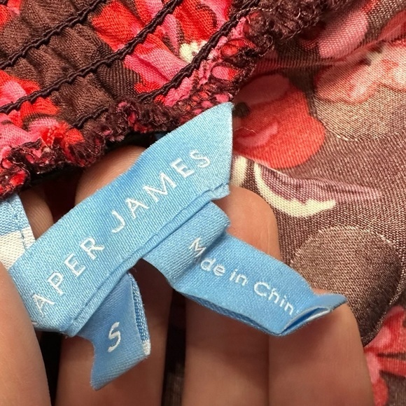 Draper James Skirt Waterfall Floral Pink Maroon Modest Dainty Flowy Size Small - Picture 5 of 5